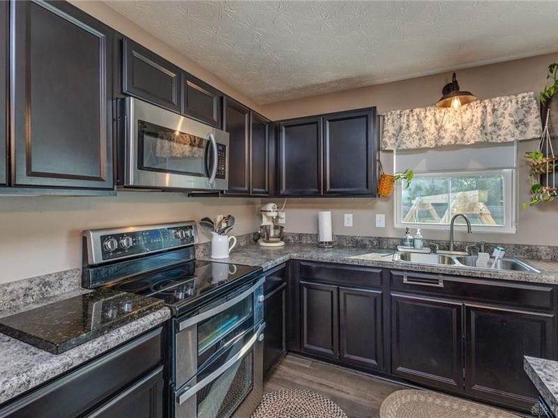 1225 Shannon Lane, Xenia, OH 45385 Photo 11