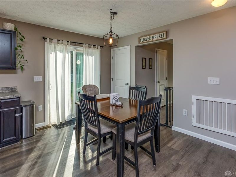 1225 Shannon Lane, Xenia, OH 45385 Photo 12