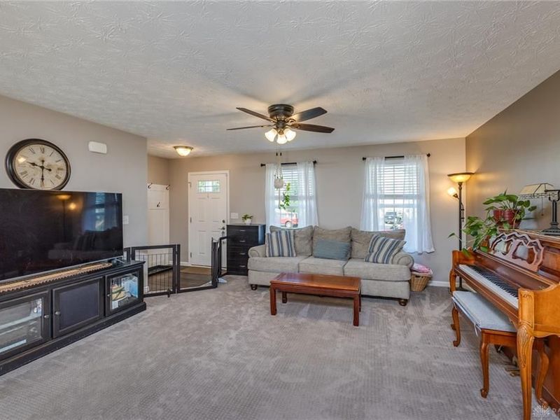 1225 Shannon Lane, Xenia, OH 45385 Photo 5