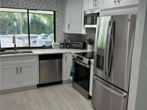 27157 Edenbridge CT , BONITA SPRINGS, FL 34135