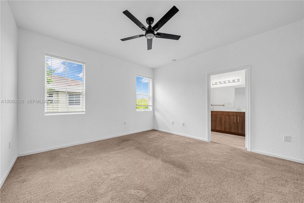1426 SE 24th Ter, Homestead, FL 33035 Photo