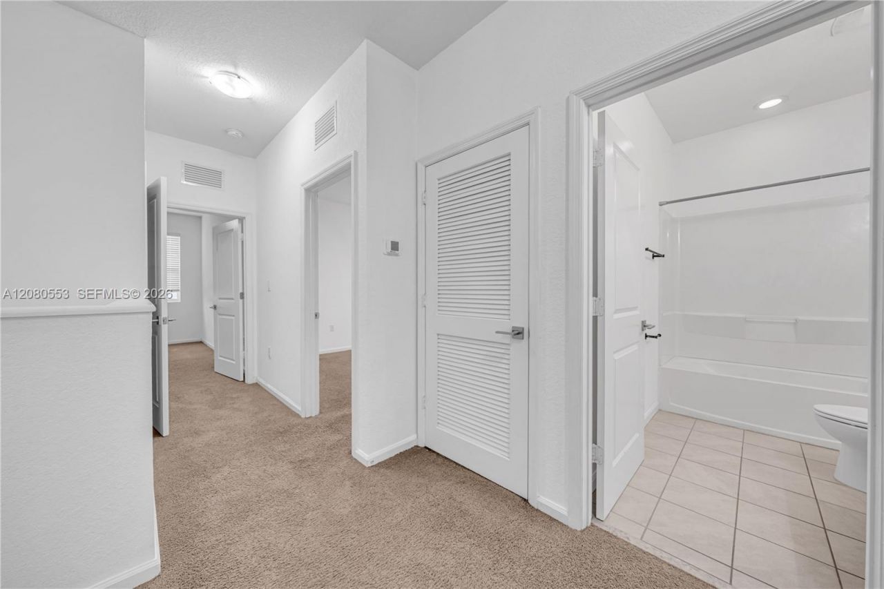 1426 SE 24th Ter, Homestead, FL 33035 Photo