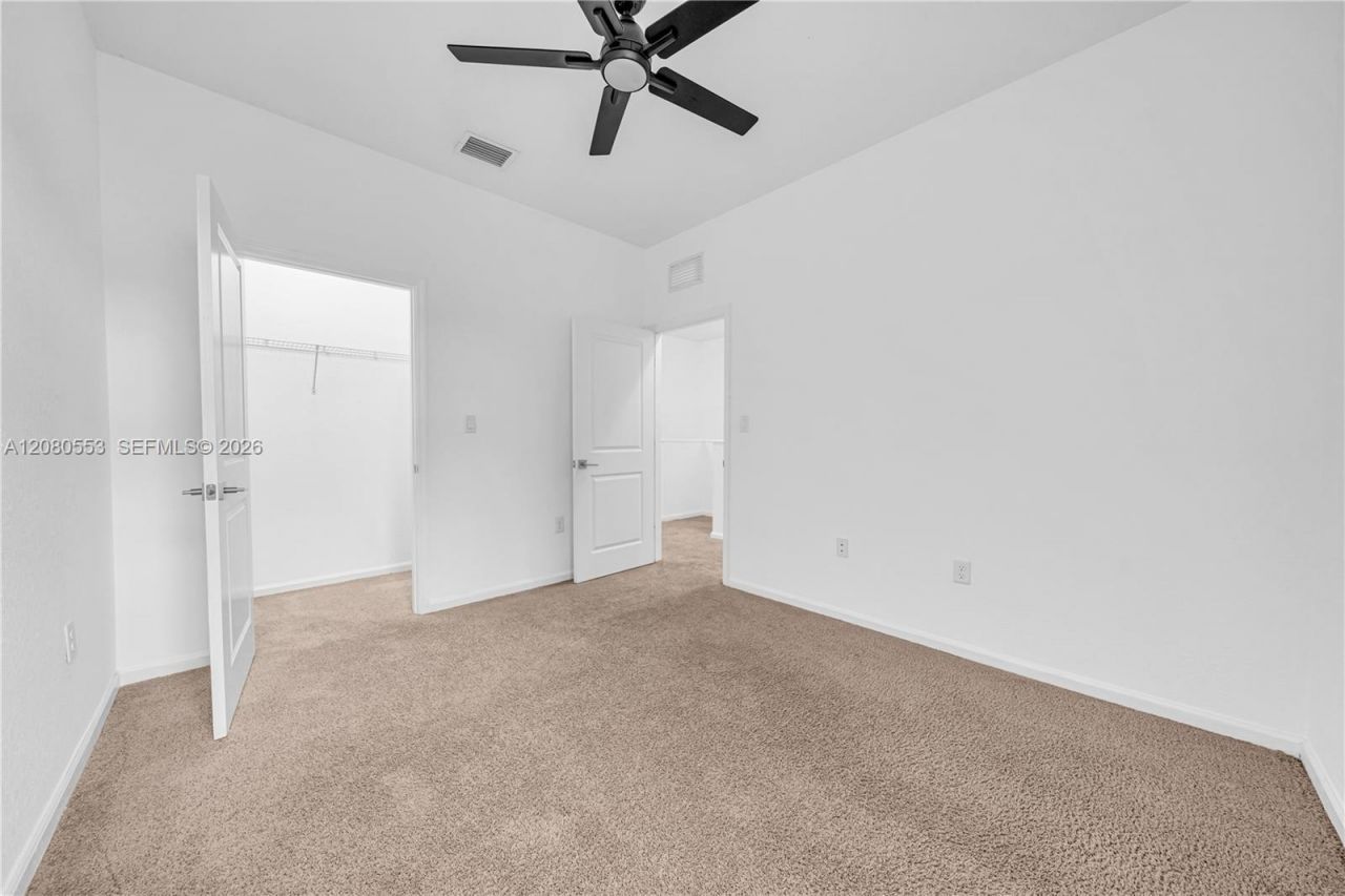 1426 SE 24th Ter, Homestead, FL 33035 Photo