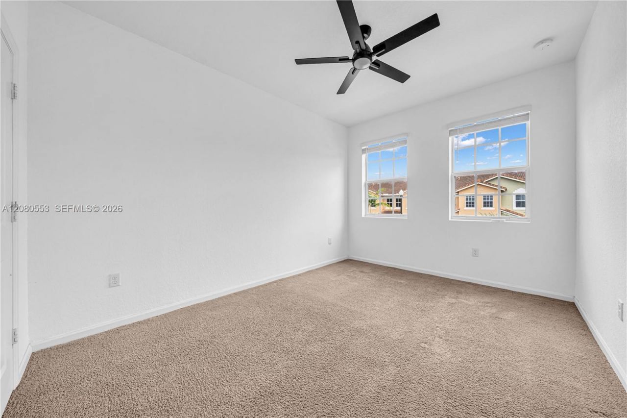 1426 SE 24th Ter, Homestead, FL 33035 Photo