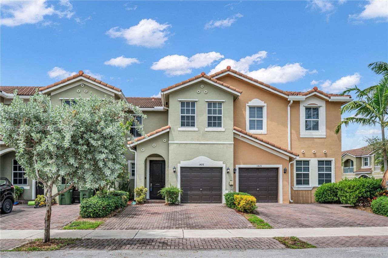 1426 SE 24th Ter, Homestead, FL 33035 Photo