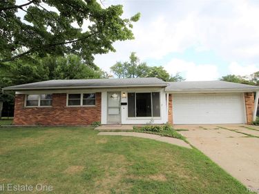 12750 ALBANY Street , Oak Park, Mi 48237
