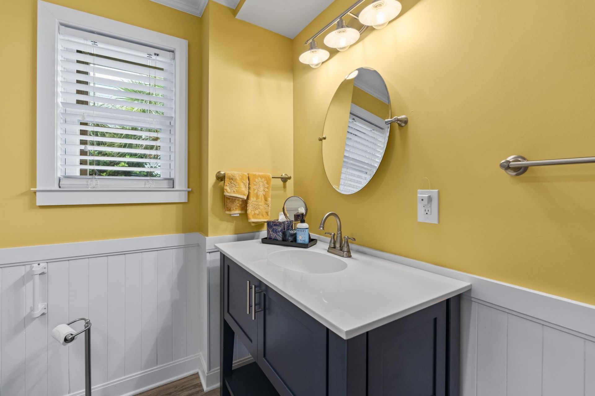 709 Parker Dr. Photo 13