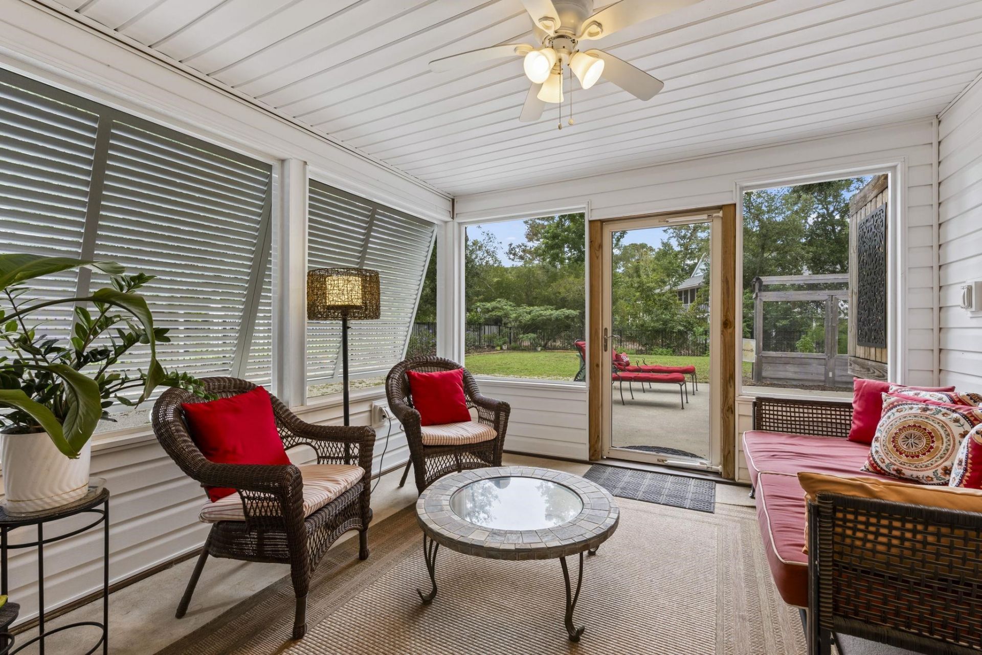 709 Parker Dr. Photo 15