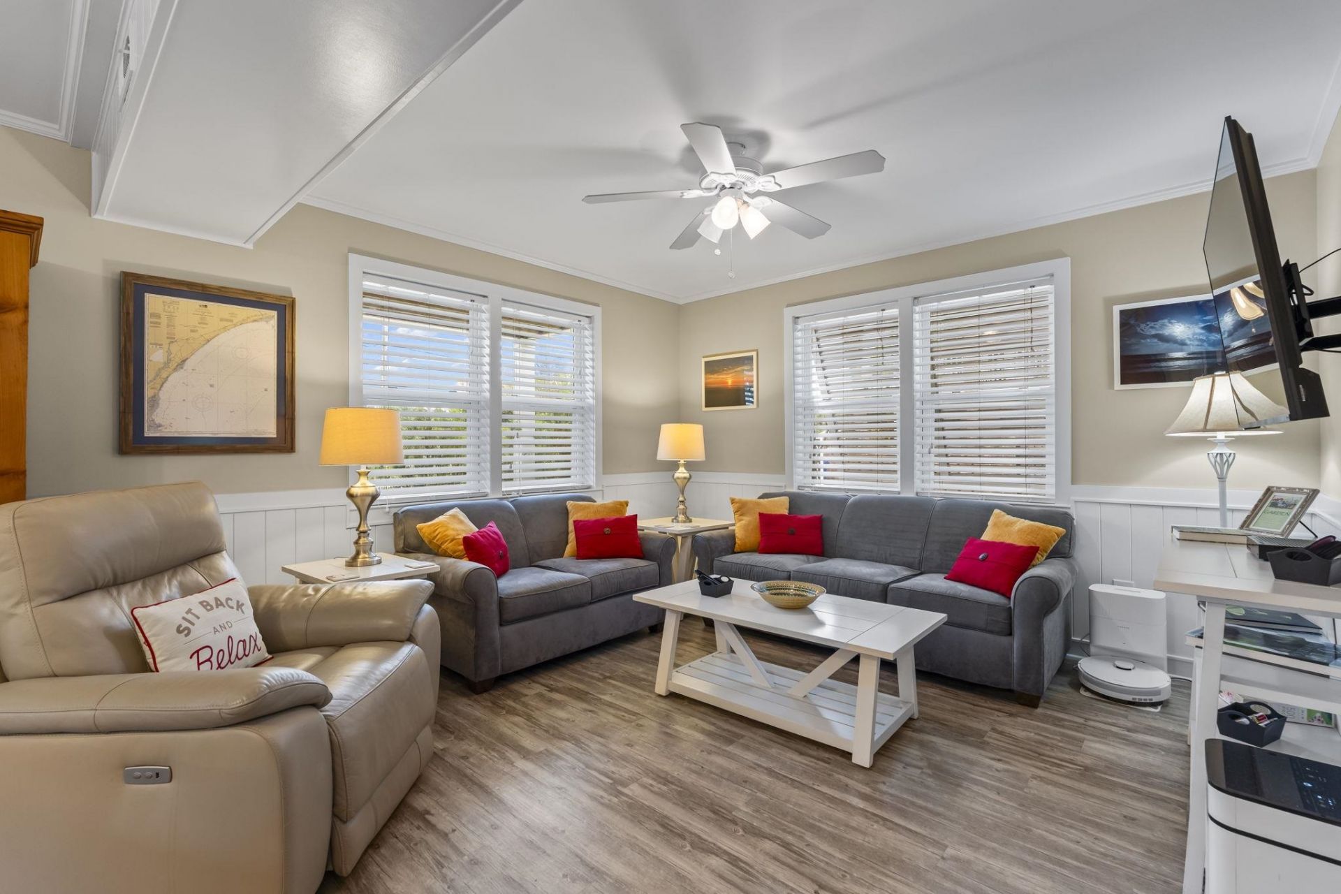 709 Parker Dr. Photo 8