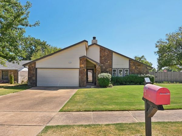 1117 W Vicksburg Place, Broken Arrow, OK 74011