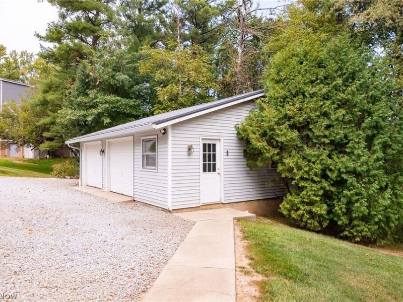 11349 Indian Hills Drive NE, Bolivar, OH 44612 Photo 32