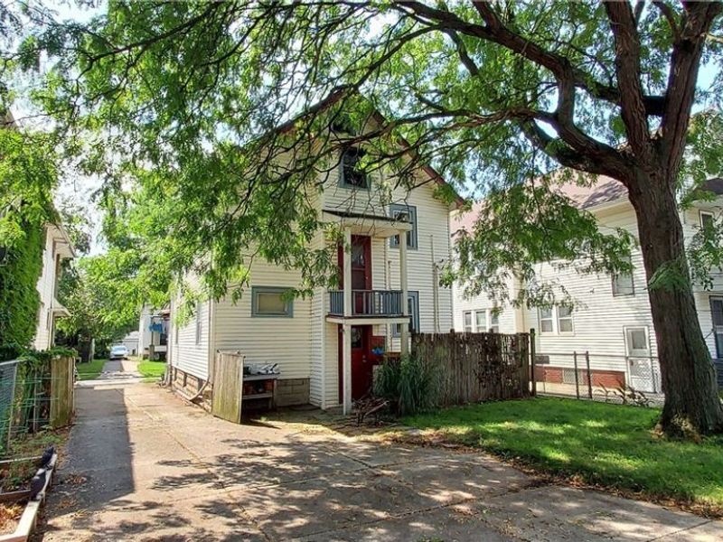11320 Florian Avenue, Cleveland, OH 44111 Photo 3