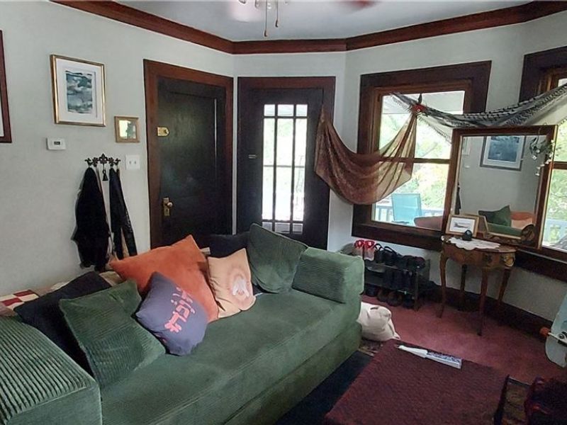 11320 Florian Avenue, Cleveland, OH 44111 Photo 9