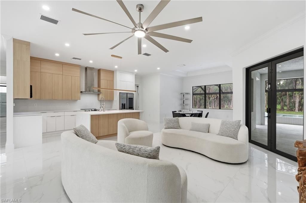 181 18th Ave Nw, Naples, FL 34120 Photo