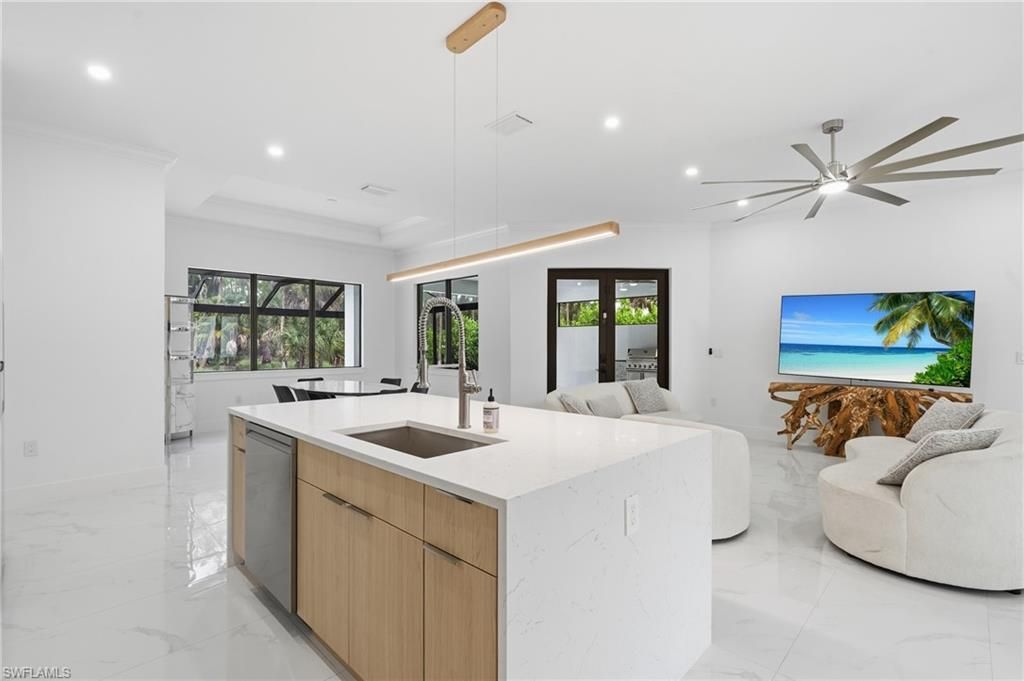 181 18th Ave Nw, Naples, FL 34120 Photo