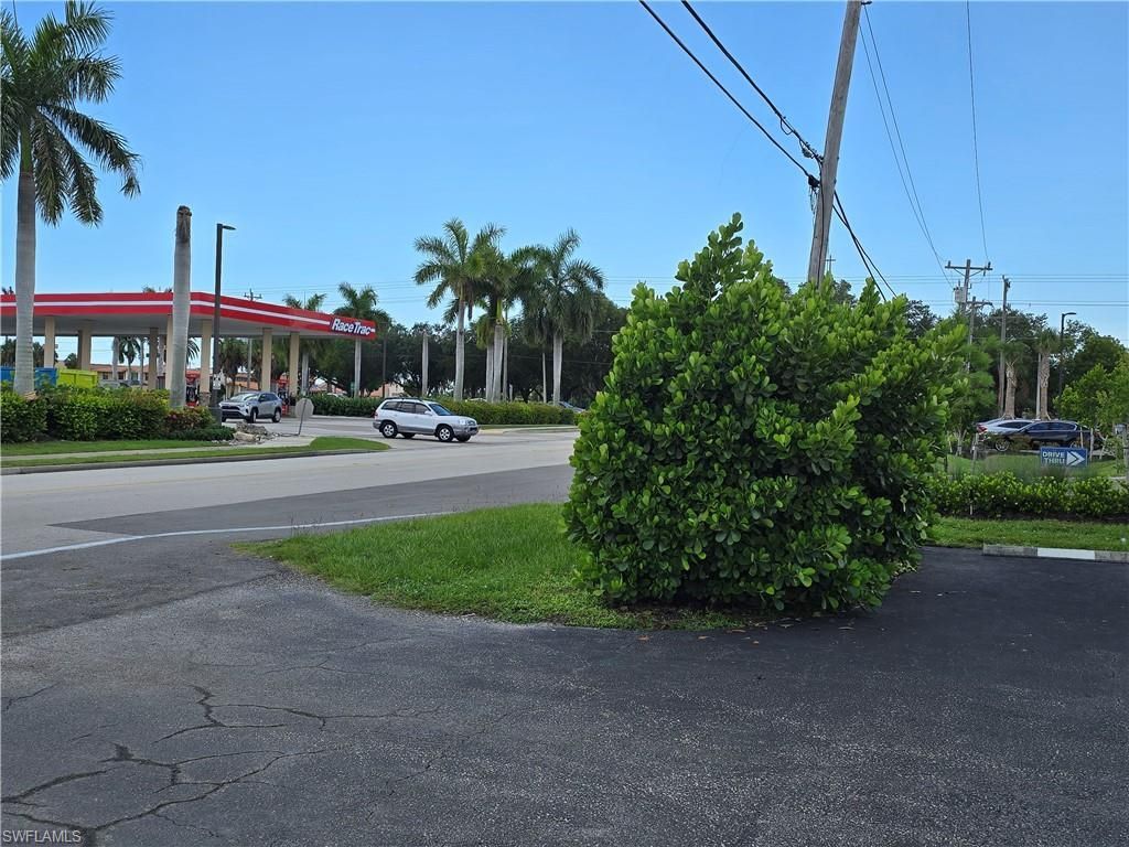 1617 SE 26th St, Unit 202, Cape Coral, FL 33904 Photo