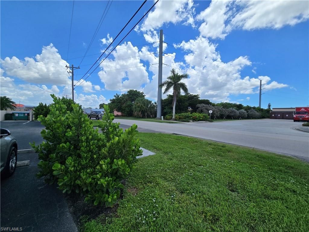 1617 SE 26th St, Unit 202, Cape Coral, FL 33904 Photo