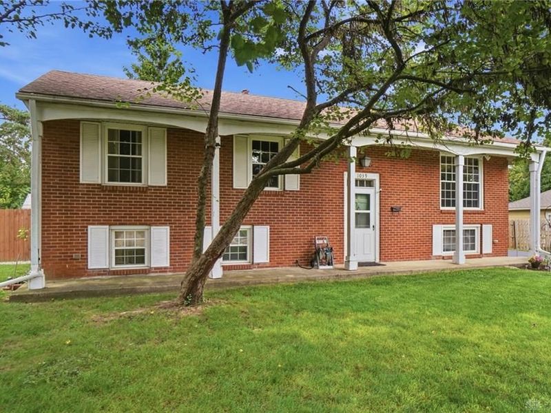 1039 E National Road, Vandalia, OH 45377 Photo 3
