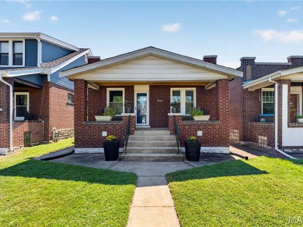 5136 Rosa Avenue, St Louis, MO 63109