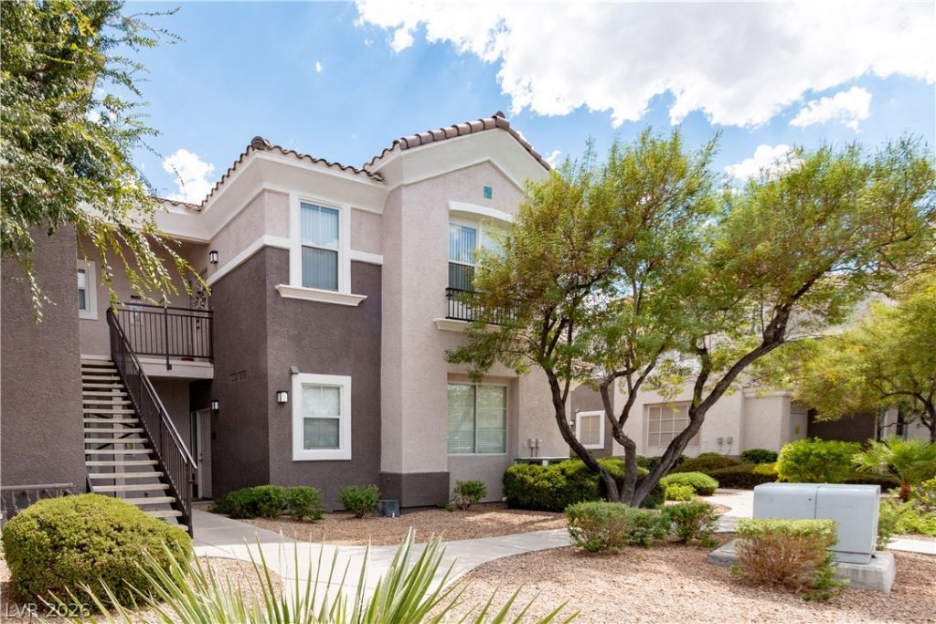 2325 Windmill Parkway , Henderson, NV 89074