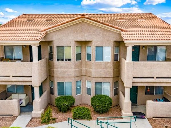 6553 McRae Avenue , Las Vegas, NV 89108