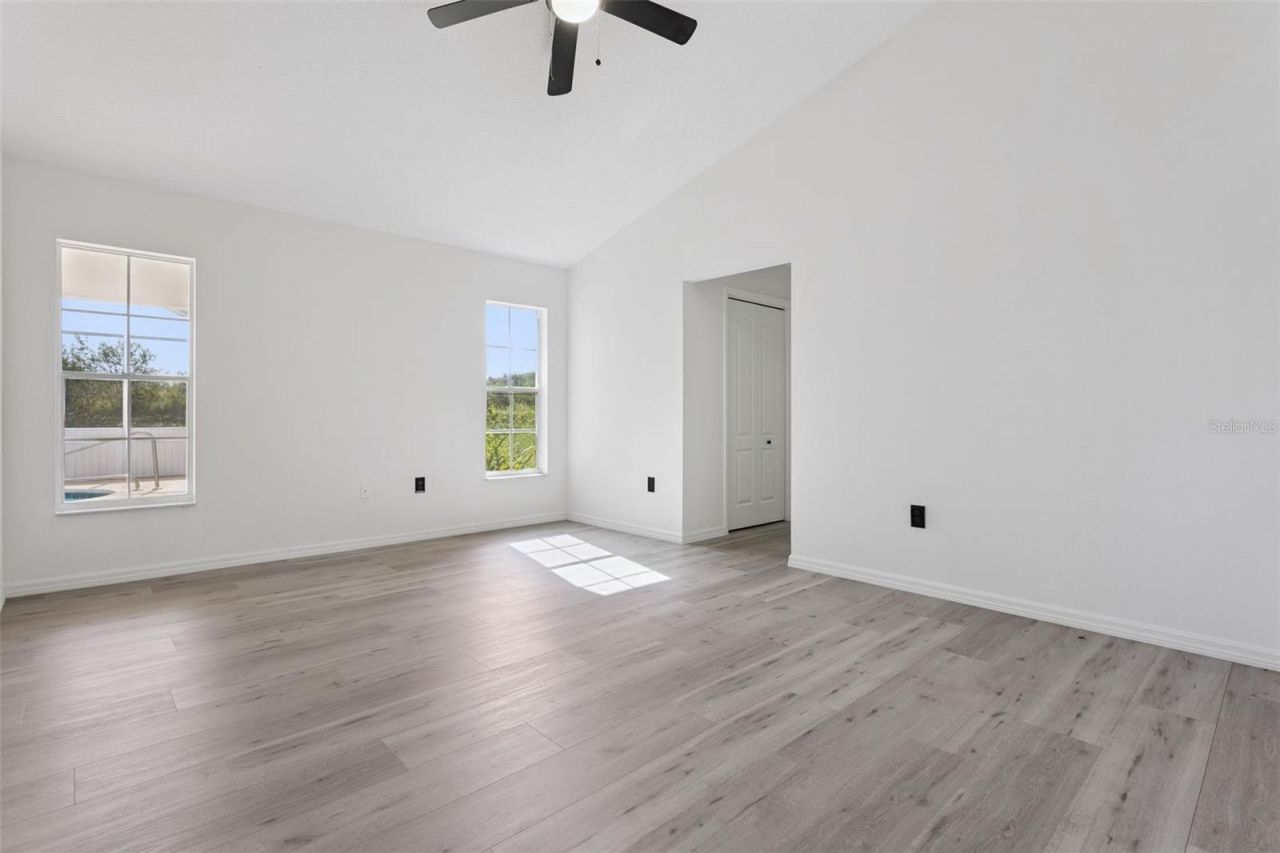 6302 Silver Oaks Drive , Zephyrhills, FL 33542 Photo