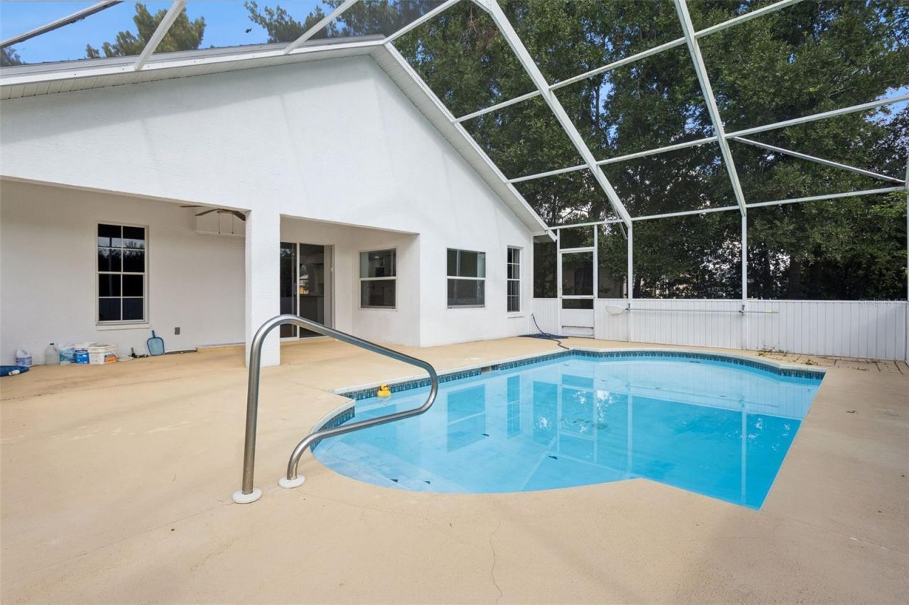 6302 Silver Oaks Drive , Zephyrhills, FL 33542 Photo