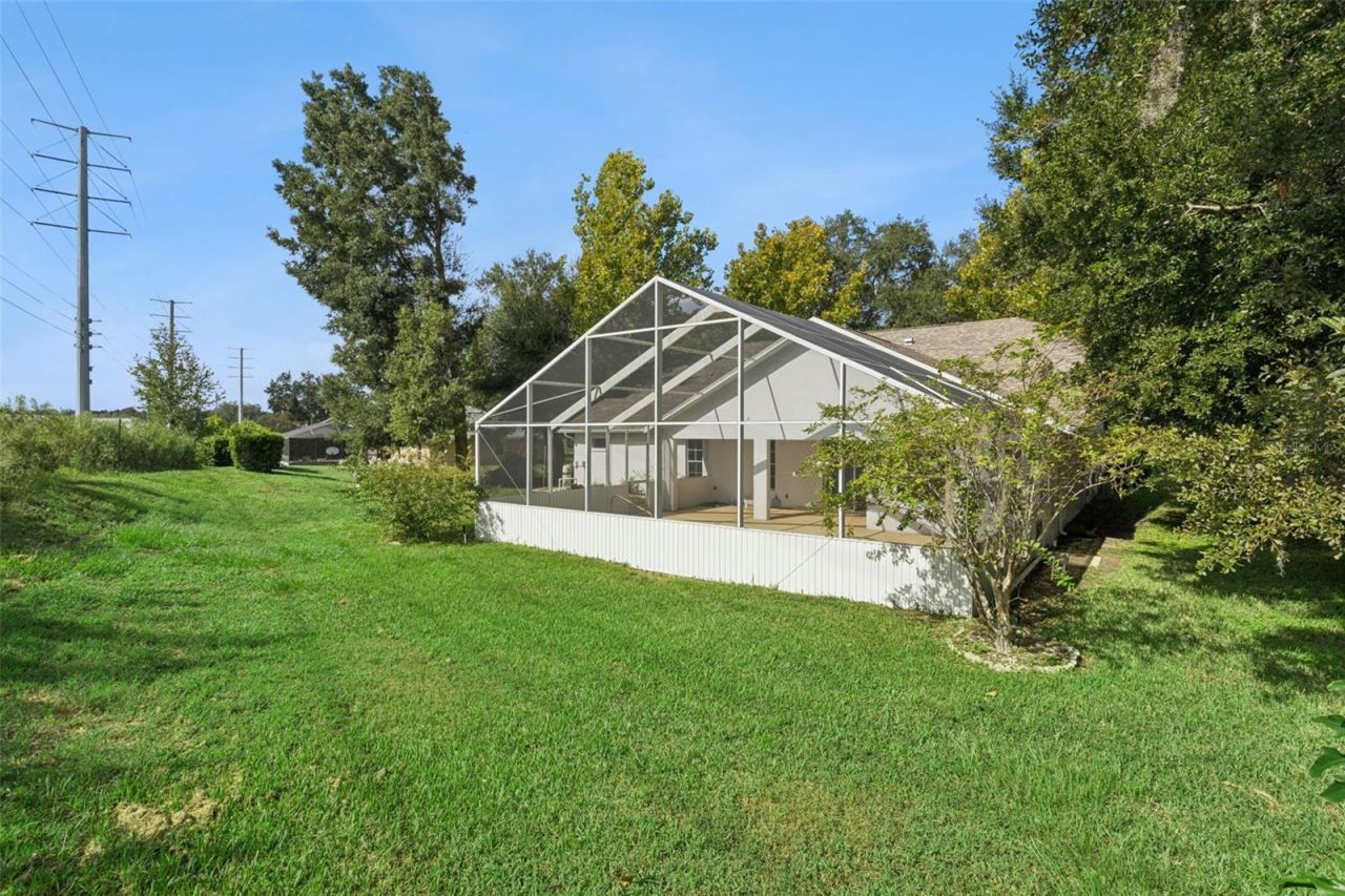 6302 Silver Oaks Drive , Zephyrhills, FL 33542 Photo