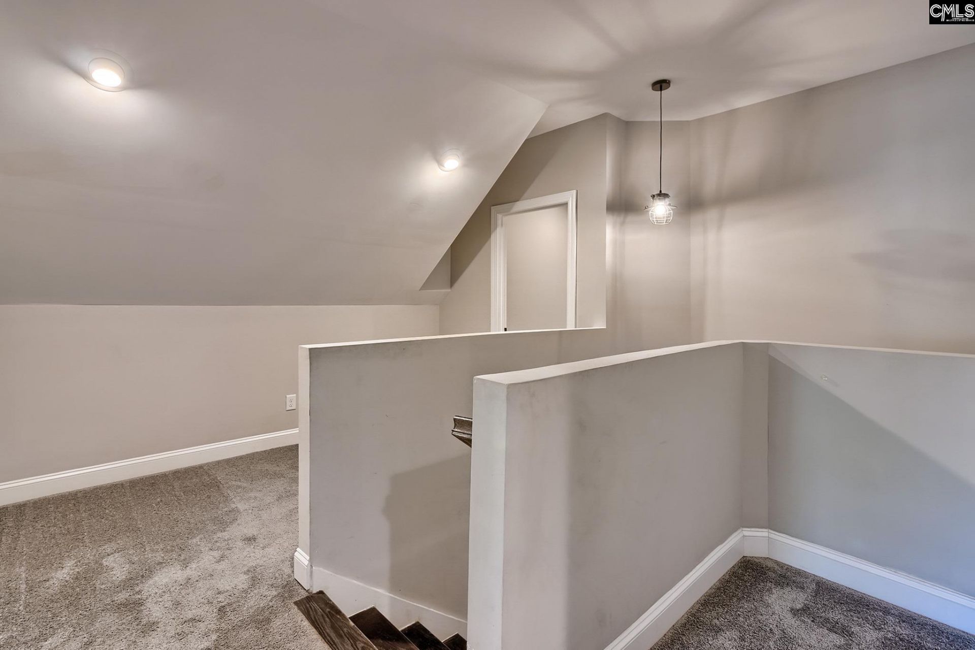 870 Shore Road  Photo 17