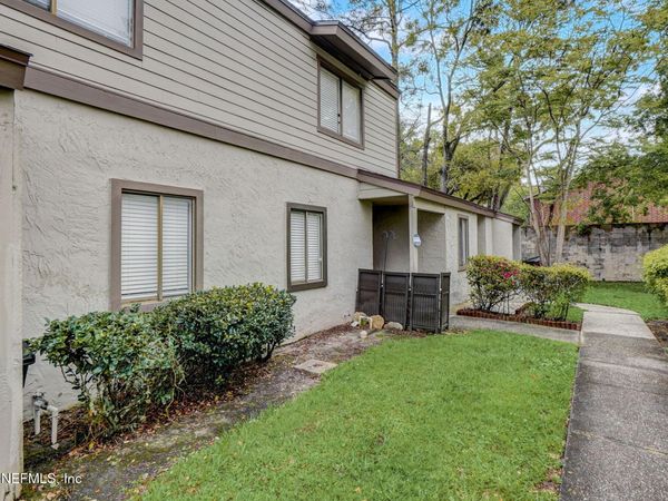 8300 PLAZA GATE Lane, Unit 1071, Jacksonville, FL 32217