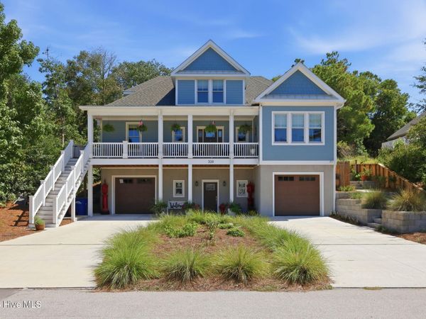 320 Cape Lookout Loop, Emerald Isle, NC 28594