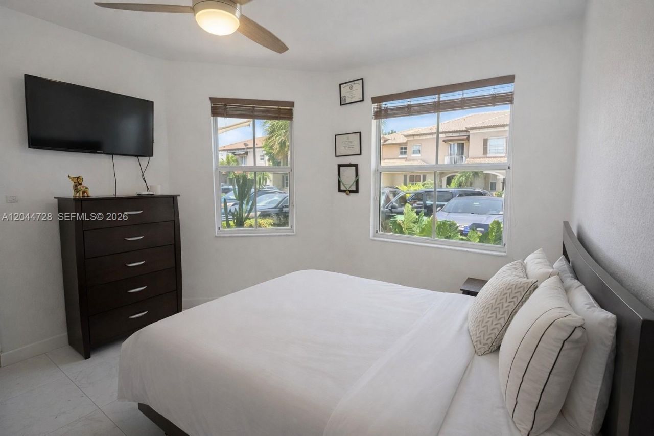 9133 SW 152nd Path , Miami, FL 33196 Photo