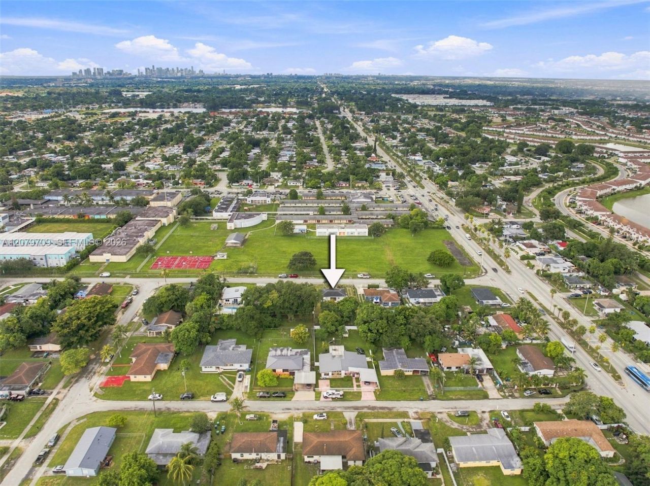 2135 NW 129th St , Miami, FL 33167 Photo