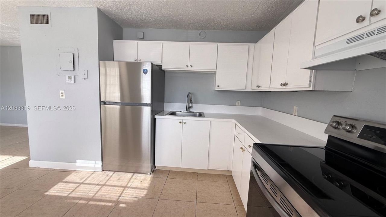 5408 NW 18th Pl, Unit 5408, Lauderhill, FL 33313 Photo
