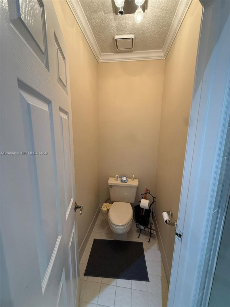 7705 Highlands Cir , Margate, FL 33063 Photo