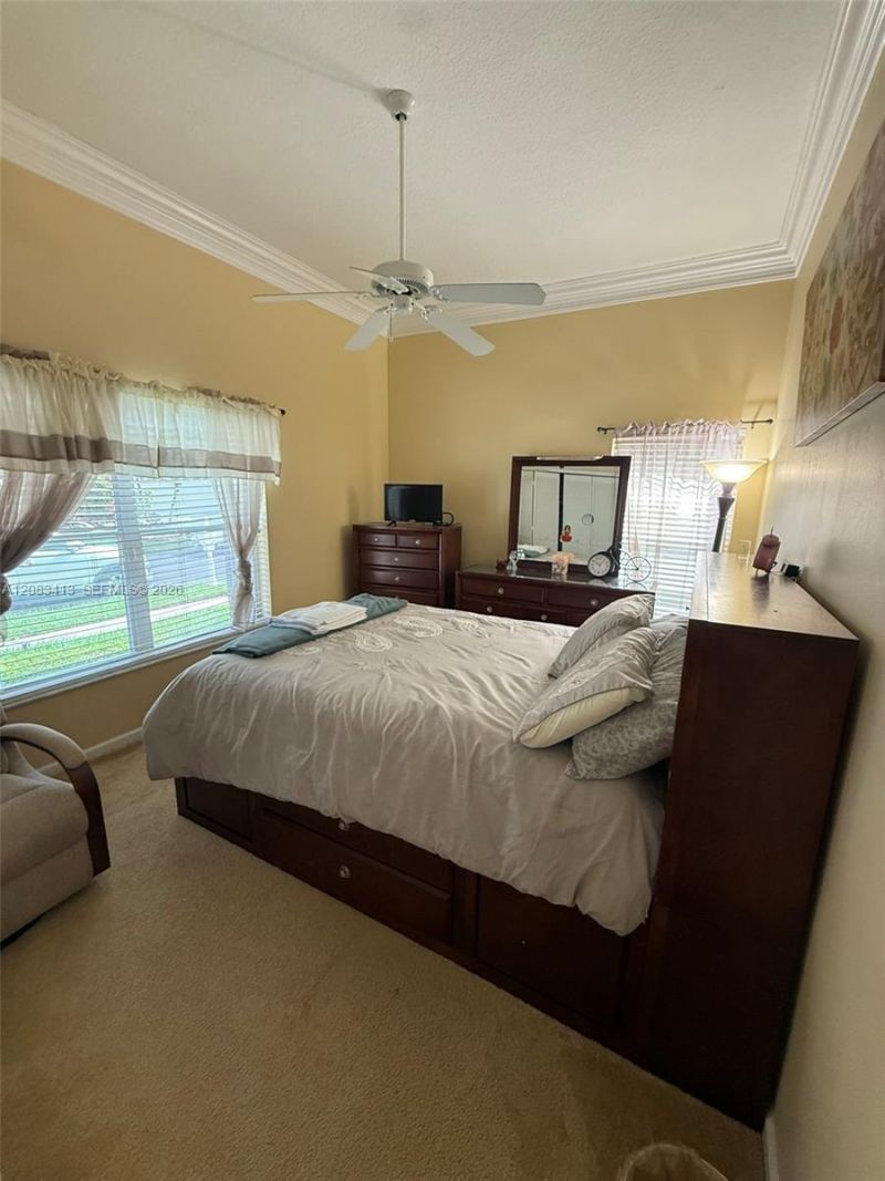 7705 Highlands Cir , Margate, FL 33063 Photo