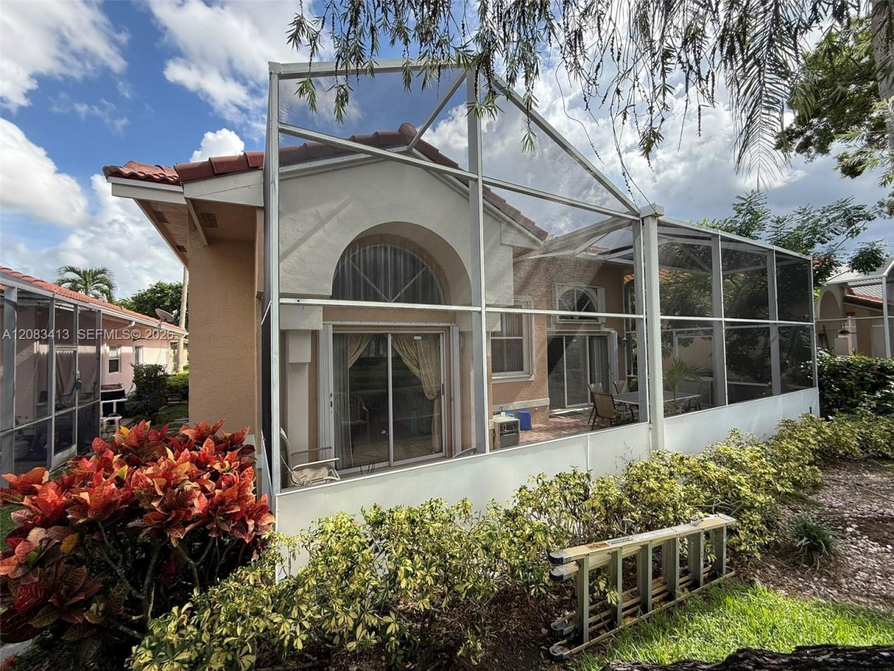 7705 Highlands Cir , Margate, FL 33063 Photo