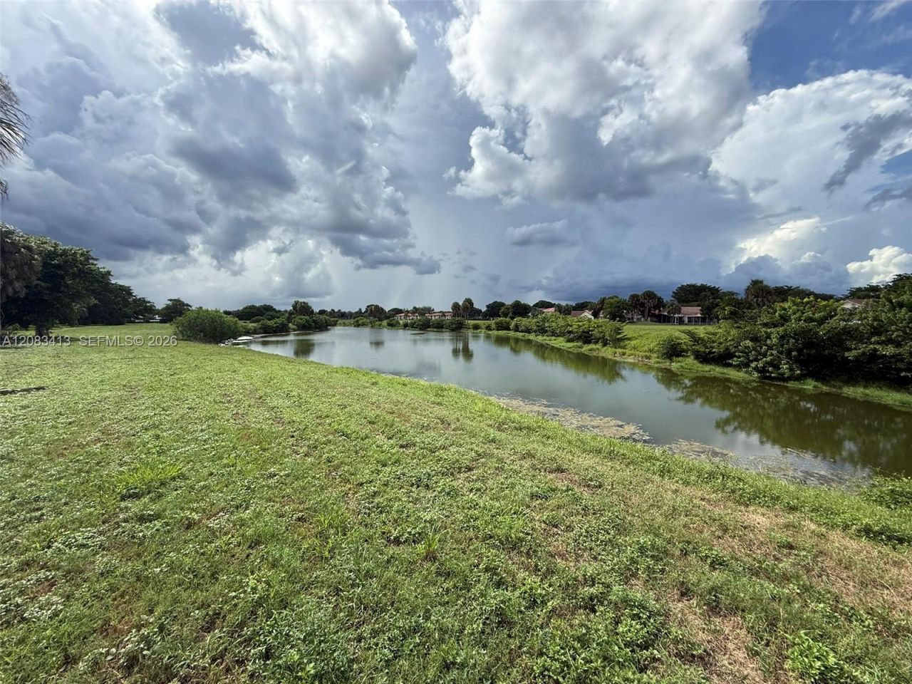 7705 Highlands Cir , Margate, FL 33063 Photo