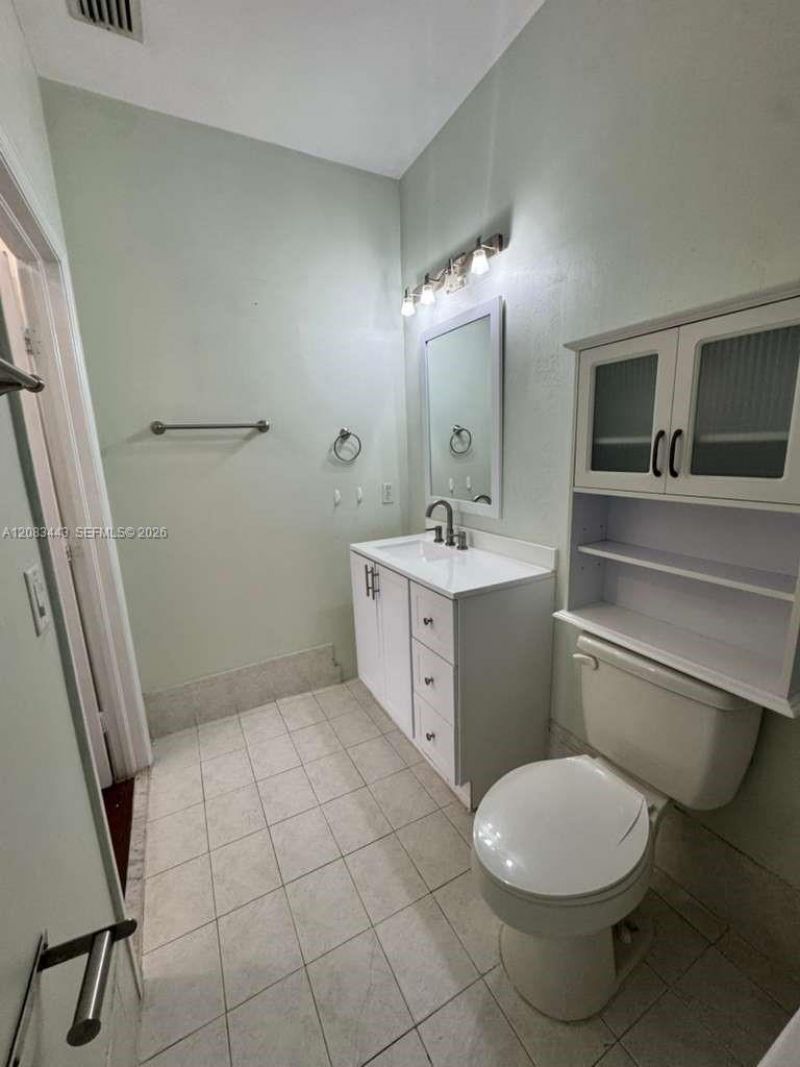 7080 NW 177th St, Unit 107-13, Hialeah, FL 33015 Photo