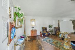 8318 Bordeaux Court photo 4
