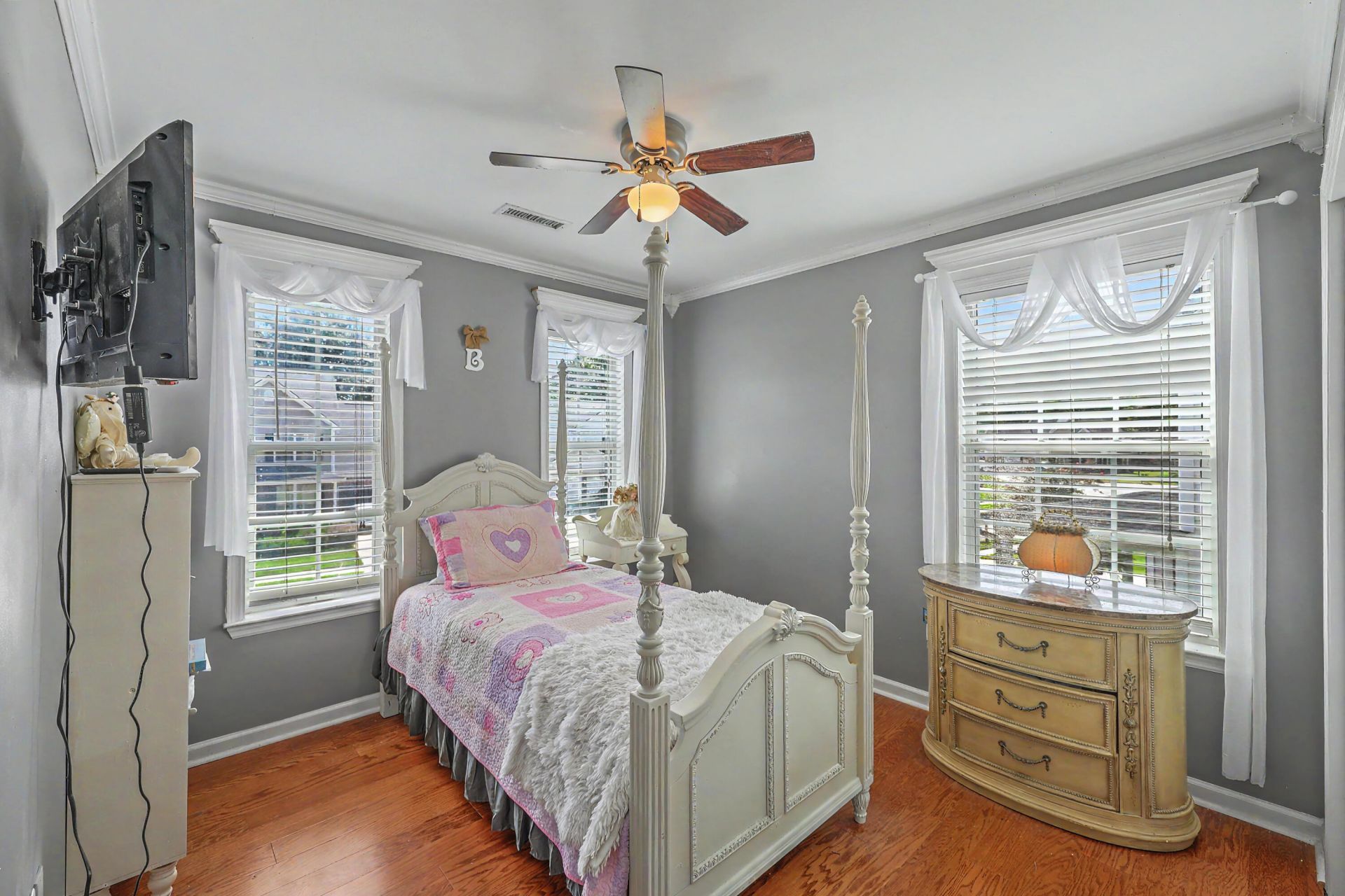 100 Kenwood Court Photo 30