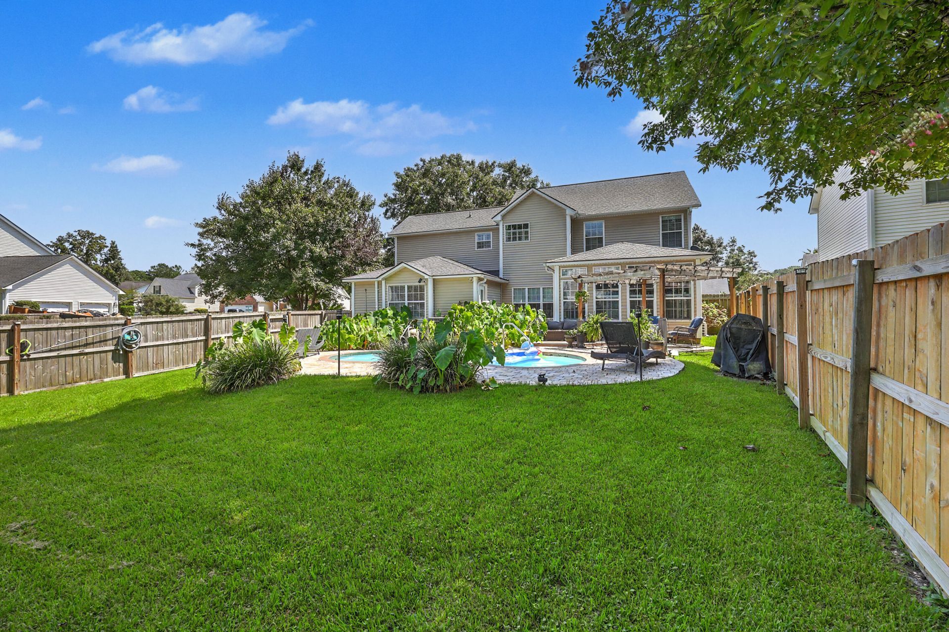 100 Kenwood Court Photo 41