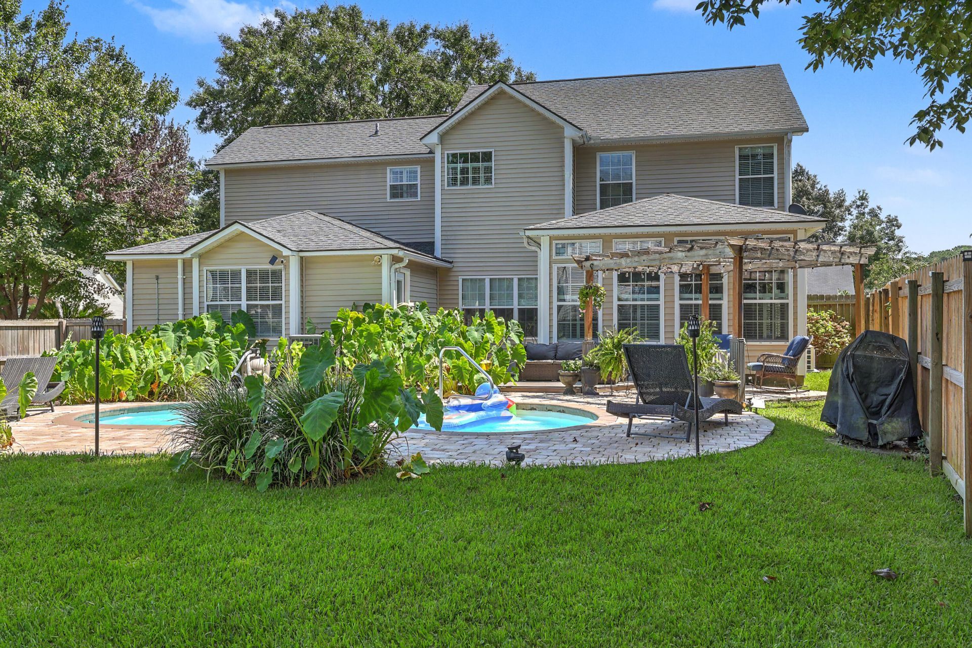 100 Kenwood Court Photo 42