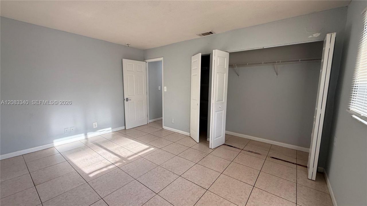 5318 NW 18th Pl, Unit 5318, Lauderhill, FL 33313 Photo