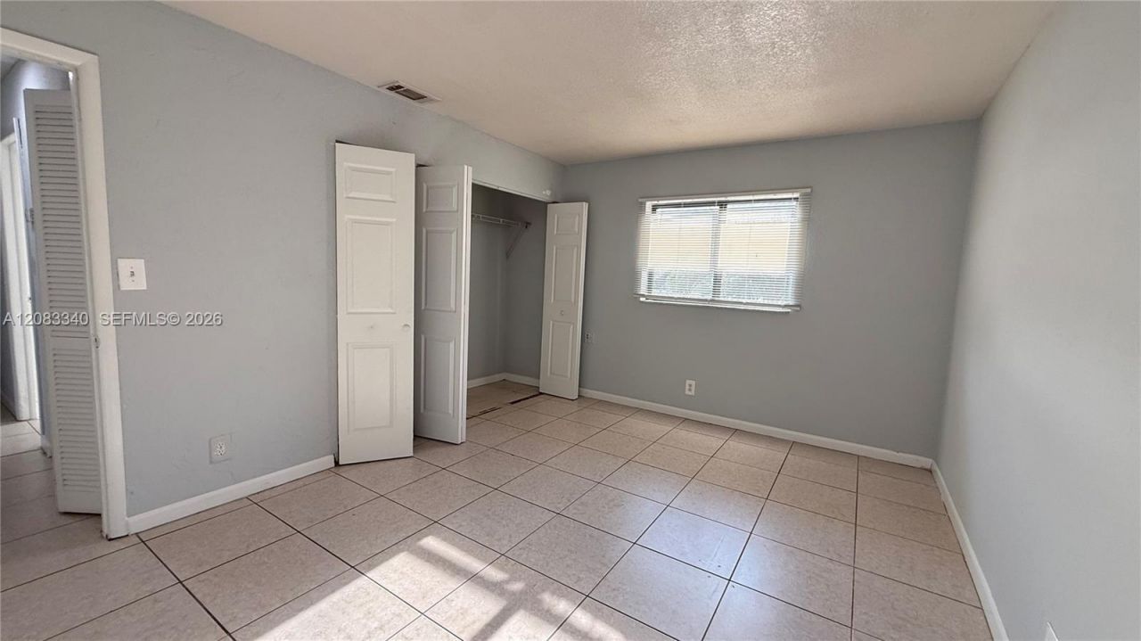 5318 NW 18th Pl, Unit 5318, Lauderhill, FL 33313 Photo