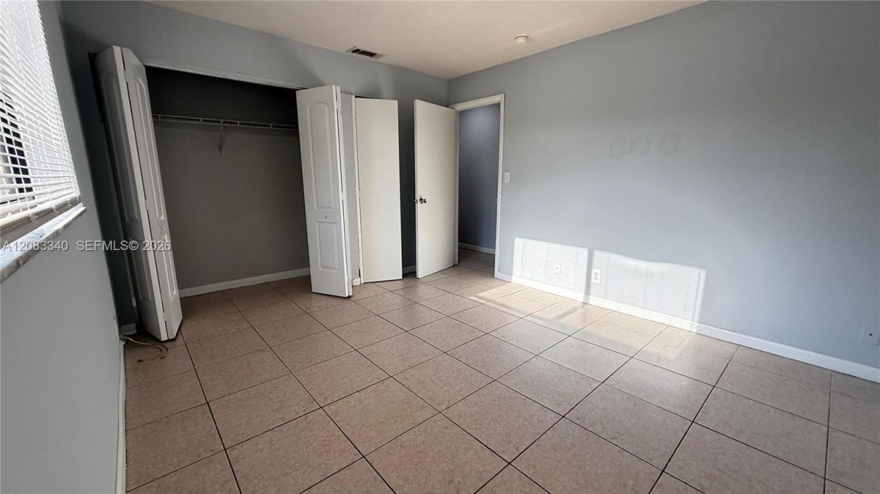 5318 NW 18th Pl, Unit 5318, Lauderhill, FL 33313 Photo