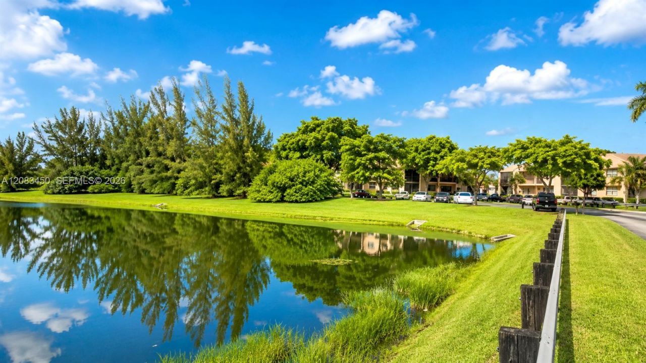 3410 Foxcroft Rd, Unit 314, Miramar, FL 33025 Photo