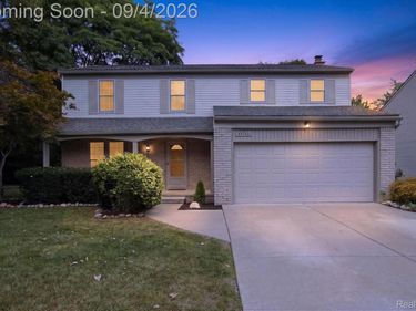 43182 Applewood Road, Canton Township, Mi 48188