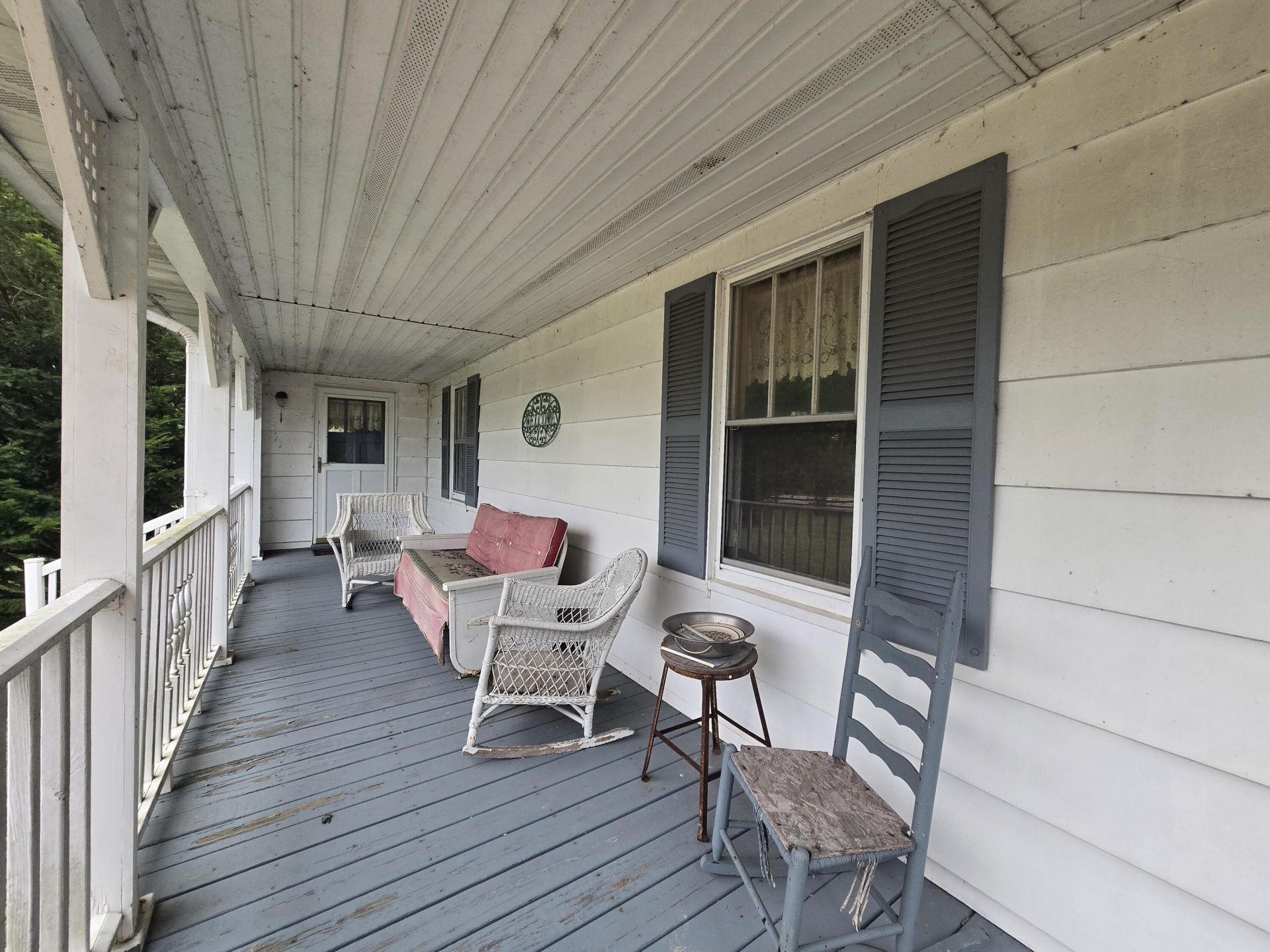 30321 W Jefferson Avenue, Gibraltar, MI 48173 Main Photo