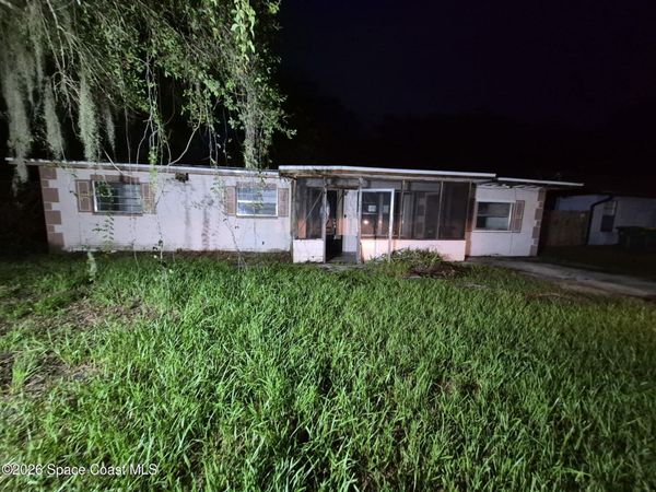 2529 Mitchell Avenue , Mims, FL 32754